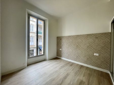 Appartement 65 m² - 4 Pièces - Cannes (06400) - Photo 2
