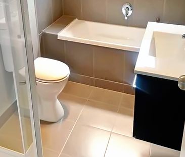 Hobsonville, 7 Station Street - Photo 6