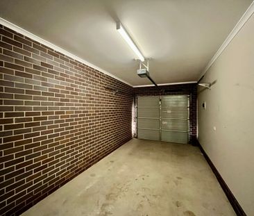 Stylish & Fully Furnished Duplex in Prime Catalina Location - Photo 3