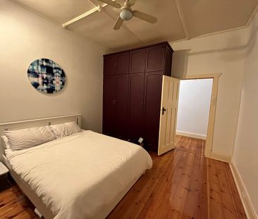 3-bedroom shared house, Sedgeford Rd - Photo 3