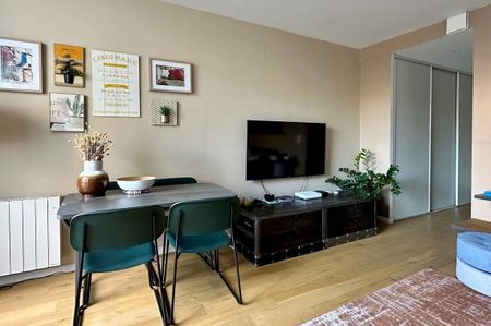 Appartement à louer rue Charcot, Neuilly-sur-Seine 92 - Photo 2