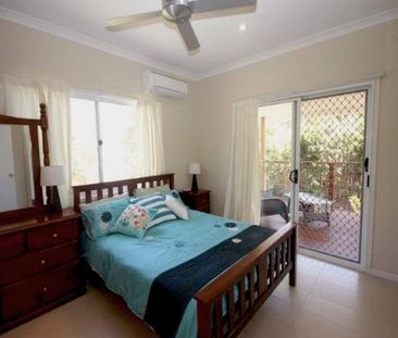 Charming Family Home in Cooroy - Photo 6