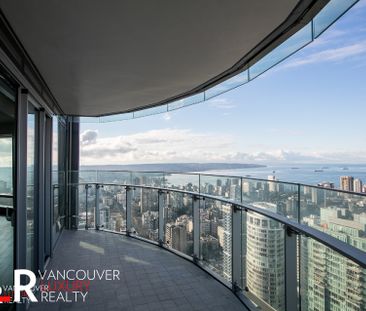 Condo in Downtown Vancouver, BC - Photo 2