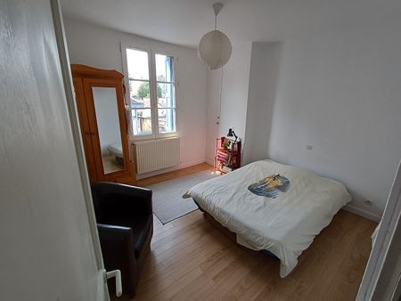 Location Maison 6 pièces 128m² LA RICHE 37520 - Photo 4