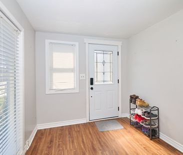 For Lease - 44 Churchill Street, St. Catharines, Ontario - Photo 2