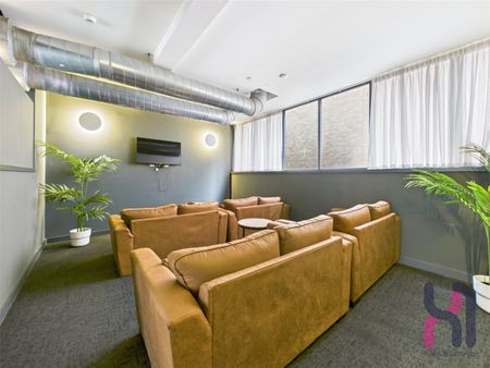 4-bed property to let in Liverpool - Photo 3