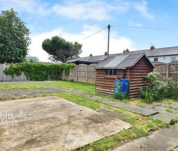 3 bedroom semi-detached house to rent - Photo 2