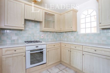 1 bedroom apartment to rent Century Court, Woking, GU21 - Photo 3