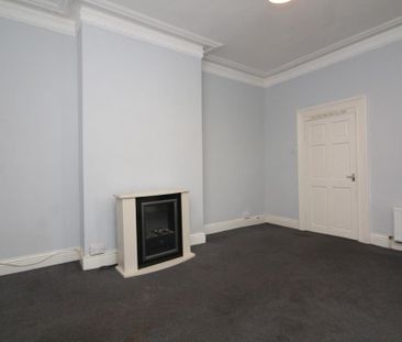 3 bedroom end of terrace house to rent - Photo 5