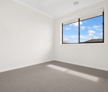 Perfect Family Home! - Photo 5