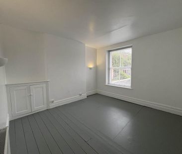 6 bedroom house to rent - Photo 4