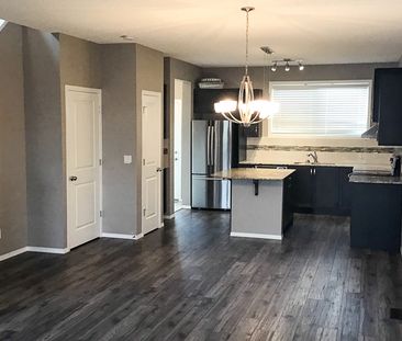 Charming 3 Bedroom Home With Front Porch In The Heart Of Legacy - Photo 6