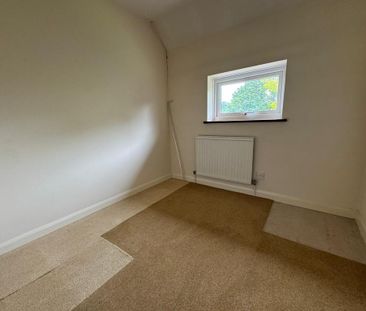 4 bedroom detached house to rent - Photo 6