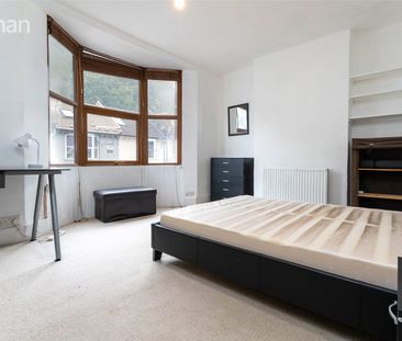 3 bedroom terraced maisonette to rent - Photo 5