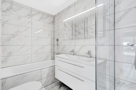 Moderne und ansprechende Neubauwohnung an ruhiger und idyllischer L... - Foto 5