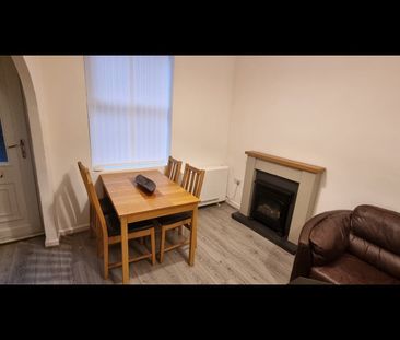 2 Bed End Terrace, Broxtowe Avenue, NG8 - Photo 3