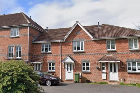 2 bedroom terraced house to rent - Photo 3