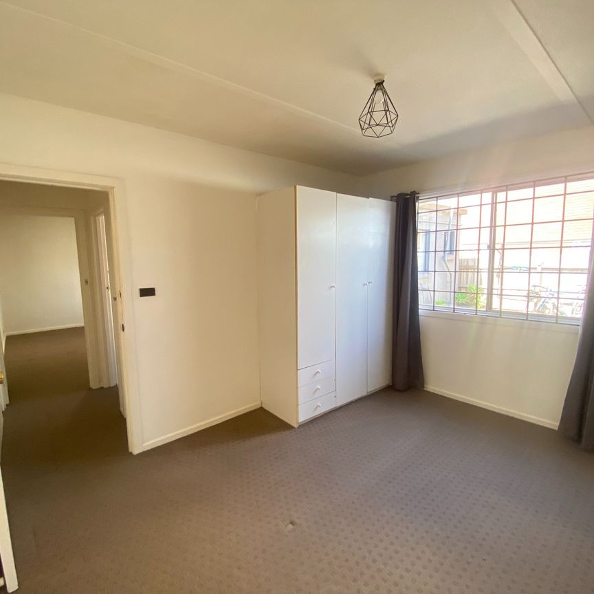 12A Church Street, BAYSWATER - Photo 1