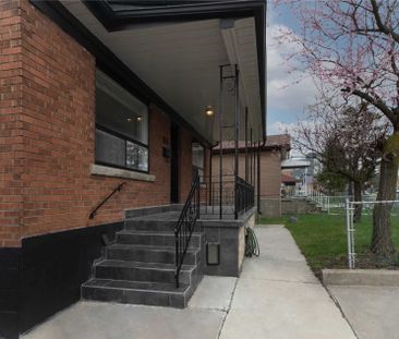 For Lease - 1010 Caledonia Road Unit# 2nd, Toronto, Ontario - Photo 5