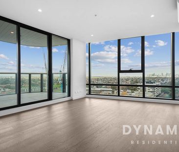 One Bedroom Apartment with Stunning CBD views - Photo 6