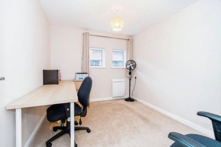 Lower Canal Walk, SO14 - Photo 3