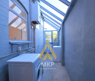 4 bedroom terraced house to rent - Photo 1