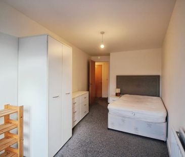 2 bedroom apartment to rent - Photo 6