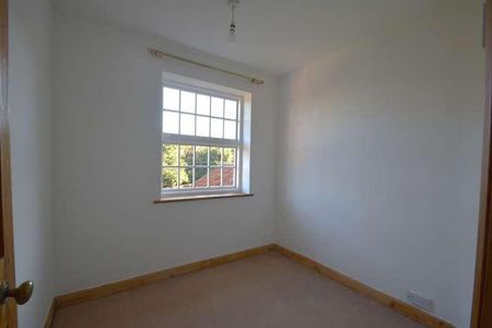 Flixton Road, Bungay, NR35 - Photo 3