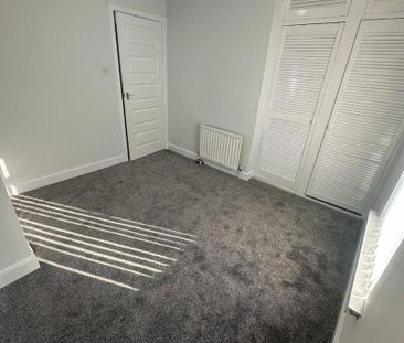 45 Empire Street, BT126GJ, Belfast - Photo 3