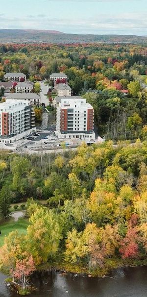 2 Bed / 2 Bath + Loft PENTHOUSE - 62 Bd De Lucerne, Gatineau - Photo 1