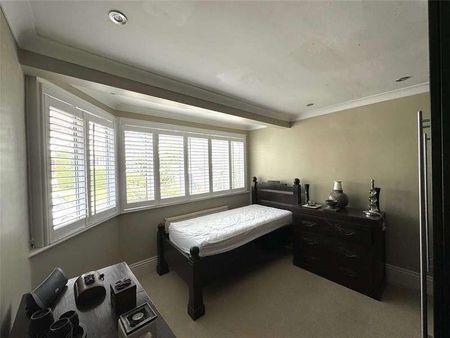 Oakhurst Rise, Carshalton, SM5 - Photo 4