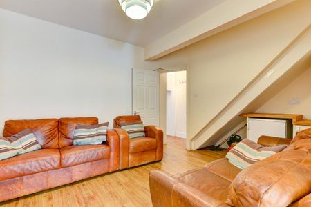 6 bedroom house to rent - Photo 3