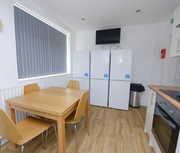 1 bedroom House Share to rent - Photo 4