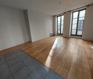 location Appartement F3 DE 66.77m² À NIMES - Photo 6