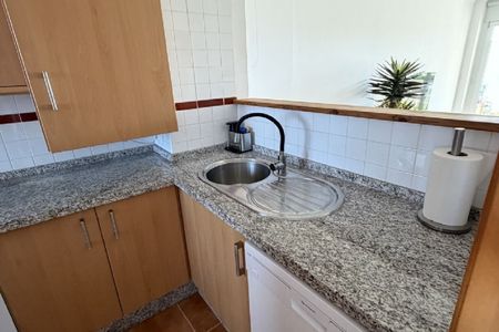 2 Bedroom Apartment For Rent in Manilva, Málaga - Foto 4