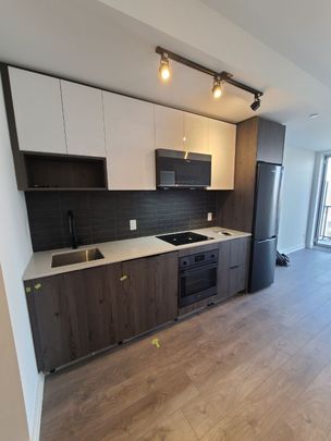 For Lease - 5 Defries Street Unit# 825, Toronto, Ontario - Photo 1
