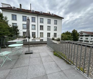 Lichtdurchflutete 2.5-Zimmer-Wohnung mit grosszügiger Terrasse - Photo 1