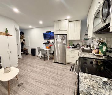 For Lease - 340 Howland Avenue Unit# Lower, Toronto, Ontario - Photo 6