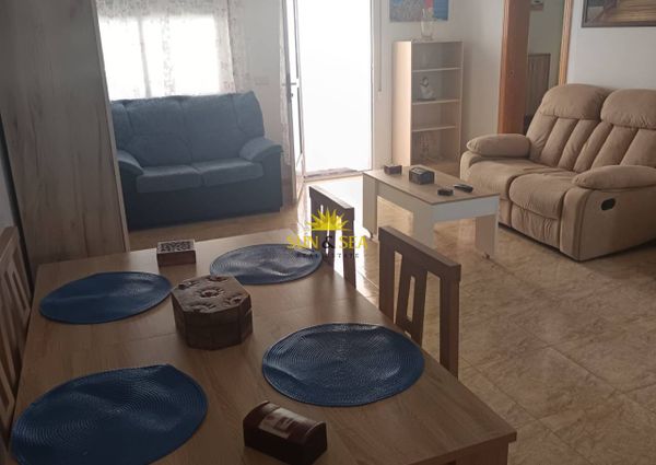 TWO-BEDROOM APARTMENT – LOS ALCÁZARES