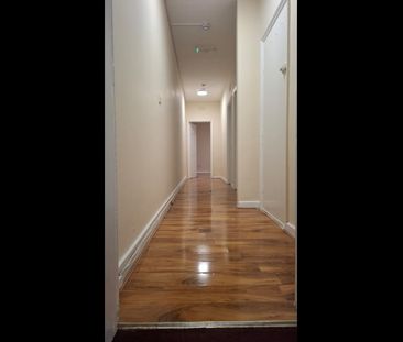 1 Bed Flat, High Road, N17 - Photo 4