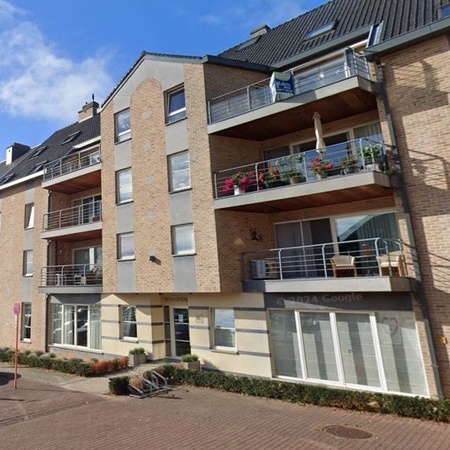 Twee-slaapkamer appartement (gelijkvloers) in Lanaken centrum - Photo 1