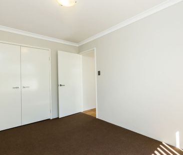 Fresh Family Home - *Open Thurs 8th Jan 4pm to 4.20pm* - Photo 5