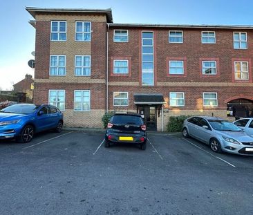 Flat , Derby Court, Fulwood, Preston. Lancs. PR1 1DX - Photo 6