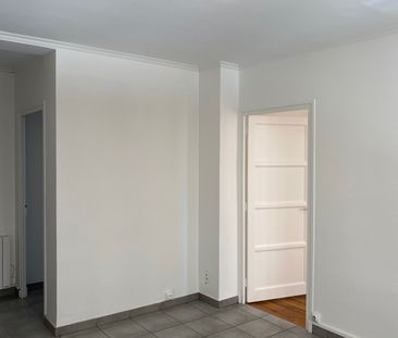 Location Appartement 3 pièces 54m² VILLEURBANNE 69100 - Photo 6