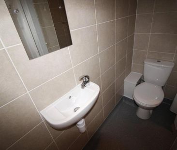 1 bedroom property to rent - Photo 5