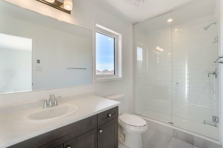 For Lease - 70 Kaitting Trail, Oakville, Ontario - Photo 5