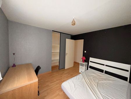 Location Appartement 2 pièces 45m² - Photo 2
