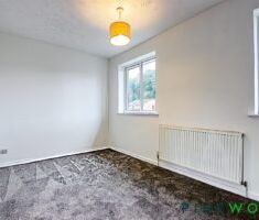 2 BEDROOM House - Semi-Detached - Photo 6