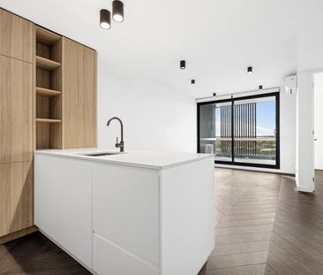 Stylish Urban Living with Breathtaking Views - Photo 6
