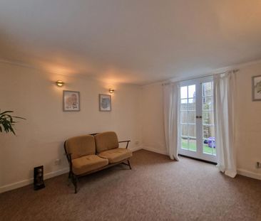 2 bedroom house to rent - Photo 3